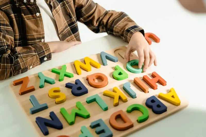 Cara Mengajari Anak Mengenal Huruf ABC sampai Z Paling Efektif